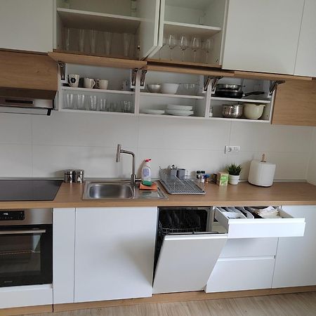 Lovely One Bedroom Apartment Ub Exterior foto